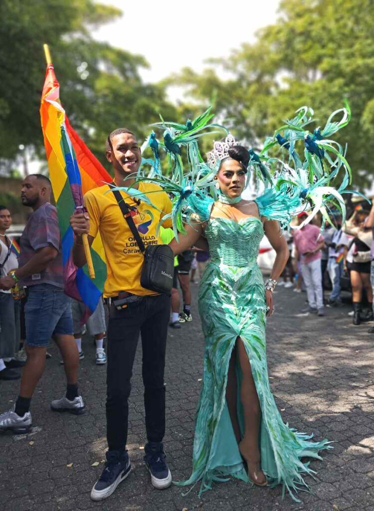 Драг королева (drag queen) Парада Orgullo-2026 в Санто-Доминго. Доминиканская Республика