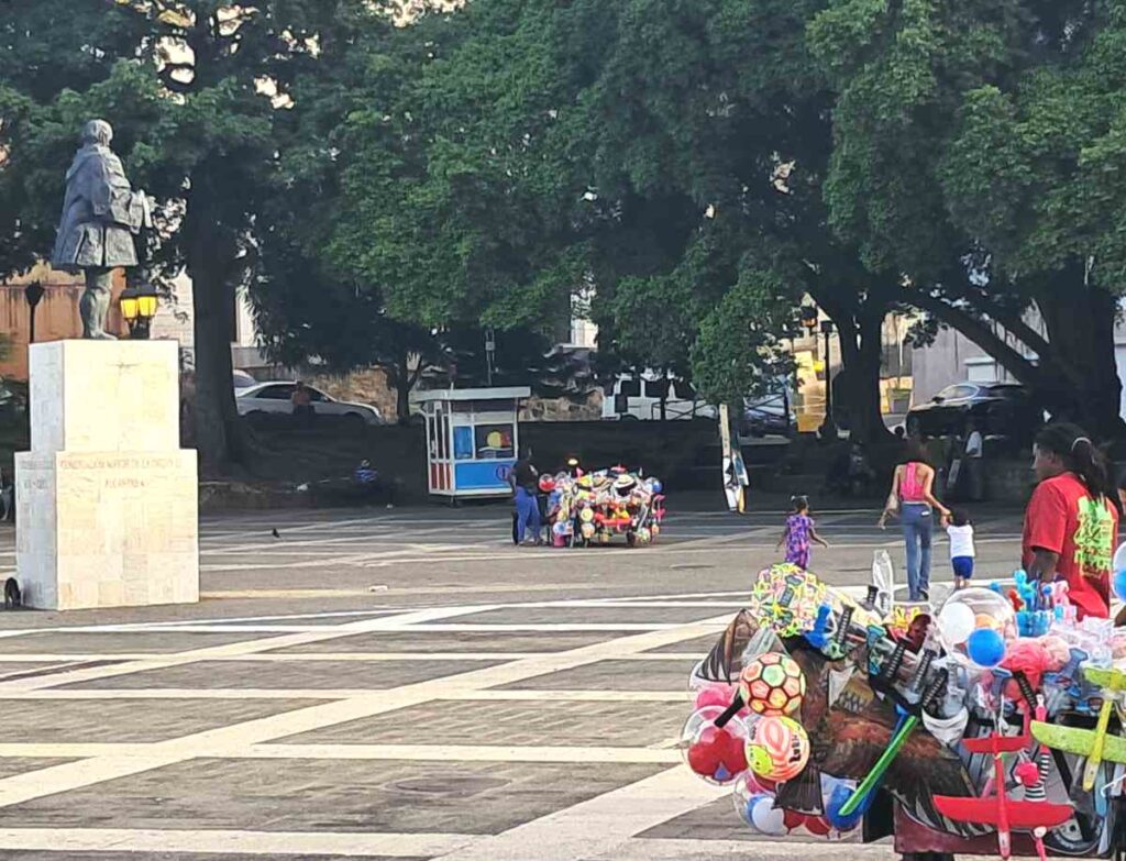 Площадь Испании в Колониальной зоне Санто-Доминго