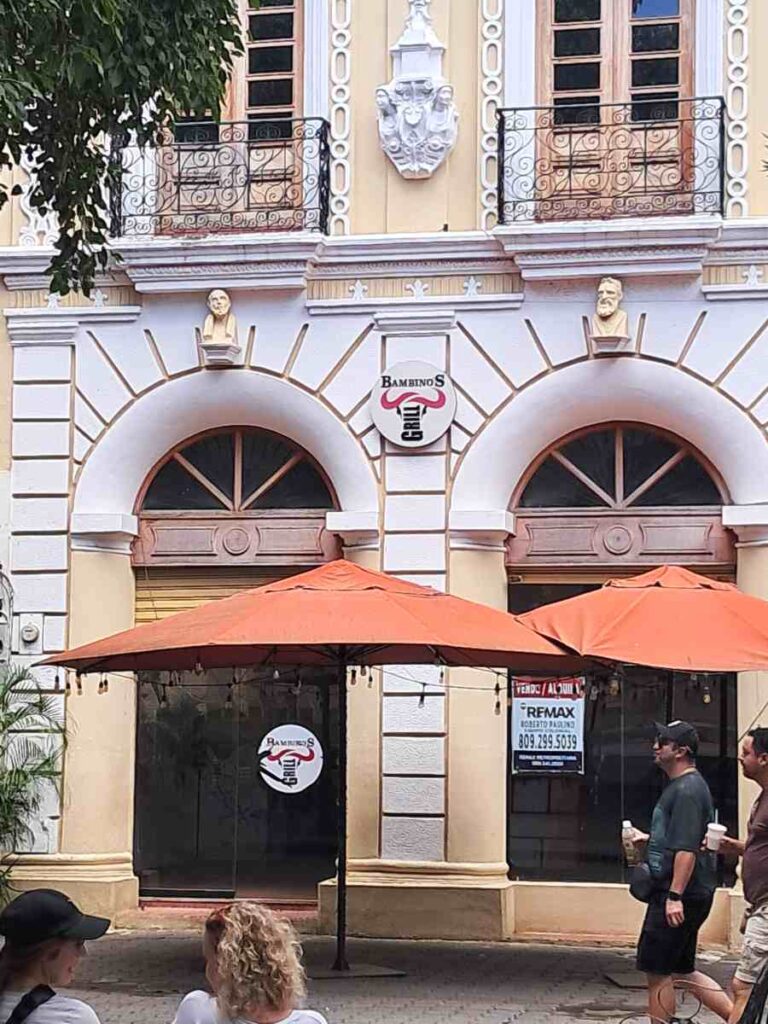 Парк Колумба в Санто-Доминго, колониальная зона